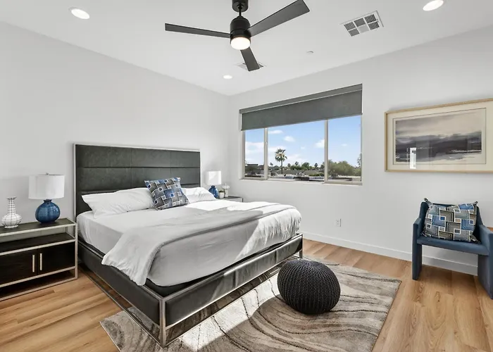 Copper Sky Townhome - Pool & Gym * Phoenix
