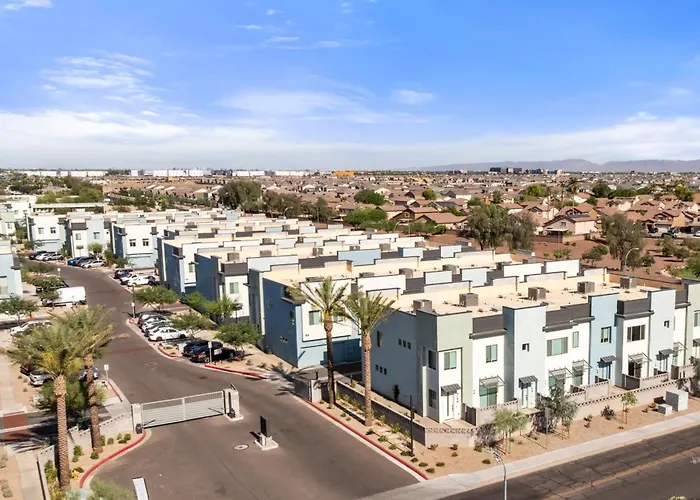 Vakantiehuis Copper Sky Townhome - Pool & Gym